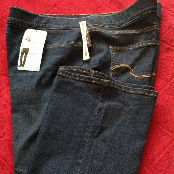 Levi Strauss Signature Gold Women's Totally Shaping Bootcut Jeans Size 22W - Picture 1 of 7